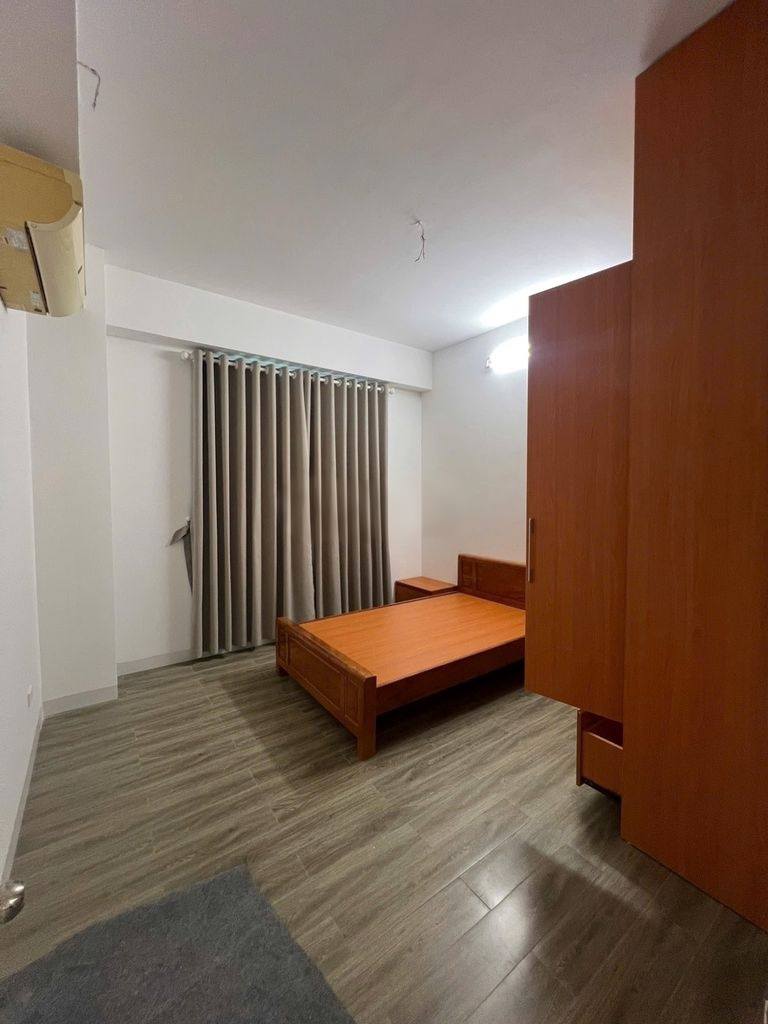 Cho thuê căn hộ cao cấp Trần Thái Tông, 100m2, 3 ngủ, 2 vệ sinh, 16 Triệu có slot ô tô - Ảnh 1